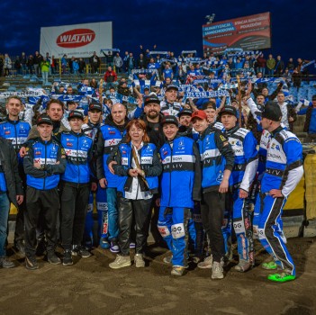 77. Derby Południa dla Żurawi! Pewna wygrana biało-niebieskich!