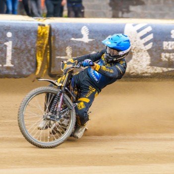 ZKS Stal Rzeszów - Moonfin Magnus Ostrów Wielkopolski 