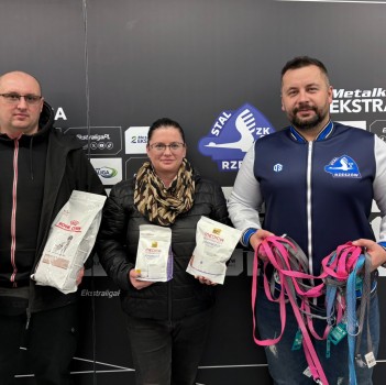 Rzeszowscy kibice pomogli schronisku! Udane zakończenie akcji